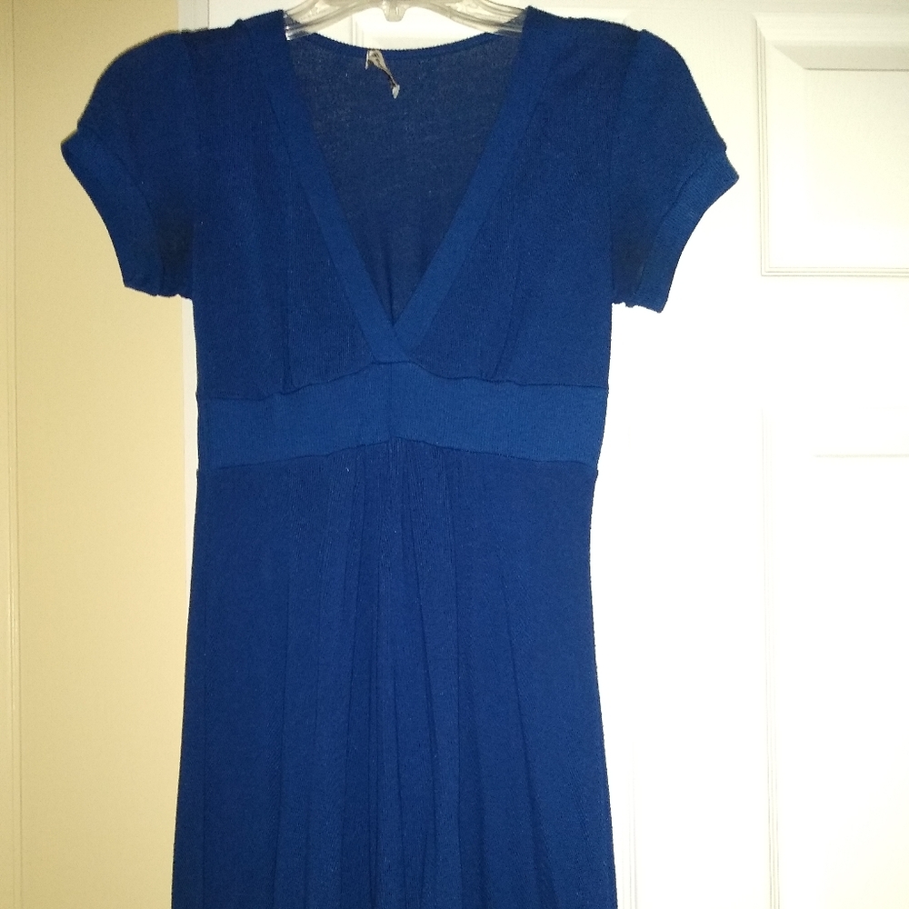 Blue v-neck dress